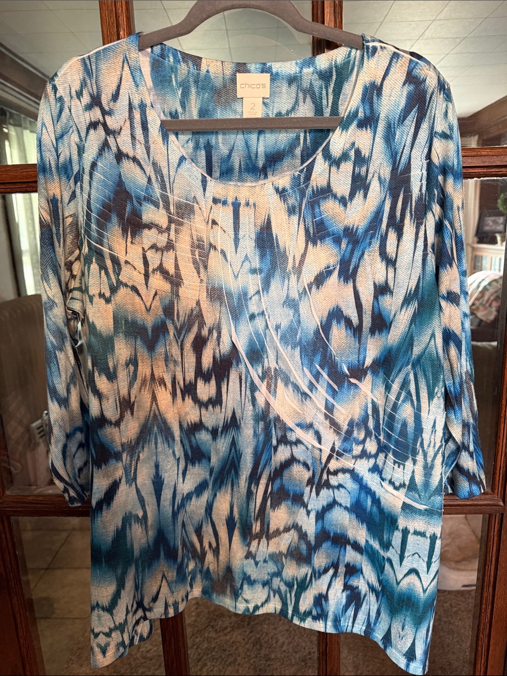 Chicos Blue Abstract Ikat Print 3/4 Sleeve Scoop Neck Knit Top Size 2 Large